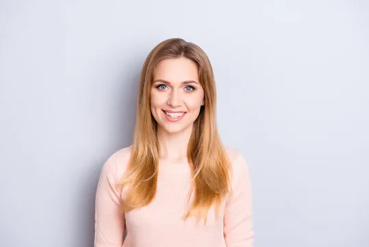 资深数据分析师-王伟